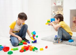 W co grają 7 latki?